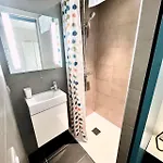 Σπίτι διακοπών 2 With Private Bathrooms Quiet Terrace Parking *