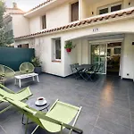 2 With Private Bathrooms Quiet Terrace Parking * Collioure