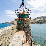 2 With Private Bathrooms Quiet Terrace Parking Collioure