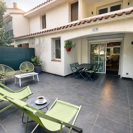 2 With Private Bathrooms Quiet Terrace Parking * Collioure